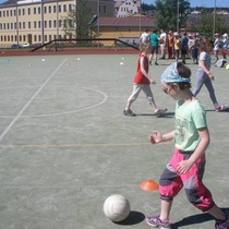 1.A - Barevný týden, zdravá svačinka, Dětský den