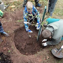 Projekt 72 hodin – sázení jabloní