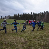 6. třídy přespaly ve škole