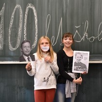 Fotokoutek z projektu 100 let ZŠ