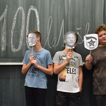 Fotokoutek z projektu 100 let ZŠ