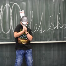 Fotokoutek z projektu 100 let ZŠ