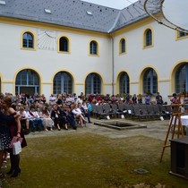 Slavnostní předávání vysvědčení vycházejícím žákům